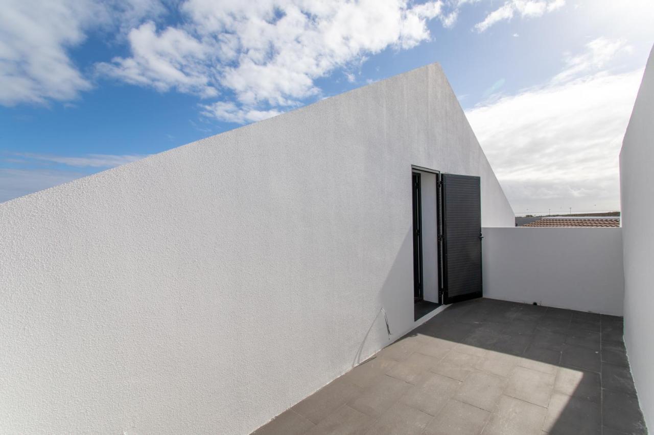 Ponta Delgada Carvao Pdl Inn מראה חיצוני תמונה